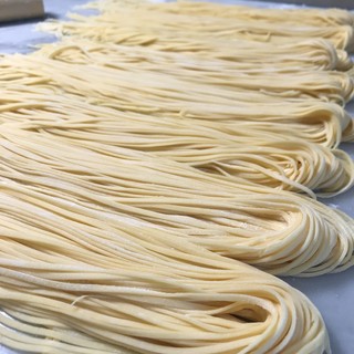 4 types of chewy homemade fresh pasta with 7 types of sauces