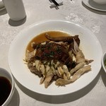 金滿庭京川滬菜館 - 山東手撕雞(半隻)