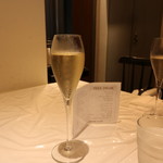 オルケストラヴィーノ 大手町 - 