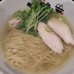 ラーメンラボ。ヒカリノサキ - 鶏チャーシュー  です