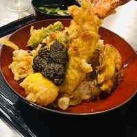 なにわ天ぷら 維心 - 黒トリュフが鎮座中