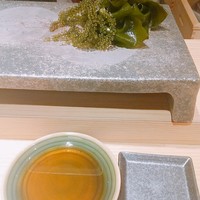 五反田鮨 SUSHI TOKYO 81 - わかめと海ぶどう