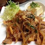 Korean Dining 彩 - ランチ               豚キムチ炒め