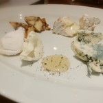 エノテカ イル ジェンティーレ - お好みチーズ4種盛り合わせ　1280円