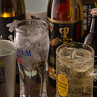 お肉のお供にサッパリ！レモンサワーやハイボールをどうぞ♪