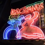 ロス・ヒターノス - お店のネオン