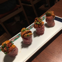 焼肉ぽんが 田町店 - ウニのせ肉軍艦 
