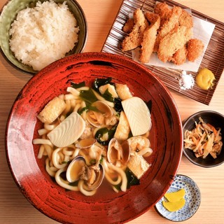 [Daily lunch specials start from 968 yen]