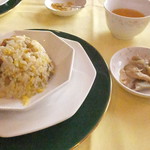 四川料理 桃源郷 - ２０１７温色健美ランチ　２１００円（税込）生姜の香りの枝豆入り根菜チャーハン【２０１７年３月】