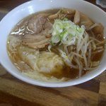 麺屋 一八 - しょうゆ味　ワンタン麺