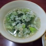 Shoufuku - スープ。鶏ガラを長時間煮込んだとのことだが、かなり薄い感じだった