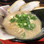 河童ラーメン本舗 - チャーシュー麺♪ 950円