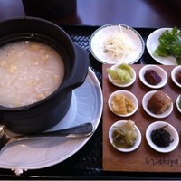 トゥーランドット 臥龍居  - 生姜の香り 炊き立て鶏がゆ