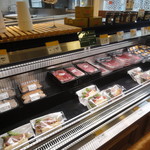 ル・フルニル・ドゥ・ピエール - デリ＆サンドイッチ