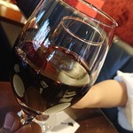 Hard Rock Cafe - ワインで乾杯