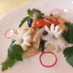 四川料理 桃源郷 - ２０１８温色健美ランチ　２１００円（税込）魚介の魚醤と黒にんにく入り塩炒め【２０１８年２月】