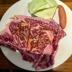 和牛専門店生ホルモン ちえちゃん - 日替わり和牛ランチの肉