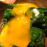 旬酔基じ - ニラの茹で加減が良いわ〜♡
      卵と合うよね〜‪⸜(*ˊᵕˋ*)⸝‬