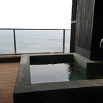 山龢 - 伊豆石の露天風呂(塩化物強塩温泉)