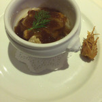 マッシュルーム - 貝、ウニ、天使の海老、白キクラゲ オマールのジュレ仕立て