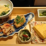山龢 - 朝食 先付け(桜海老蓮根、だし巻き玉子など)