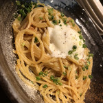 ビストログー   - 蟹ボナーラ