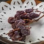 Assorted Malaga raisins and dried figs