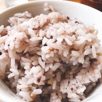 Rijoisu - ごはんは白か雑穀米を選べます♪