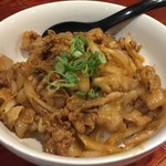大衆中遊華食堂 八戒 - スタミナ豚丼（￥840）
