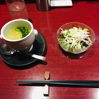 フーロン - スープとサラダ