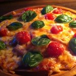 トマホーク - バジルたっぷりのピザ