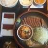 牛かつ･牛煮込み 鈴乃家