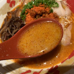 豚王拉麺 - 