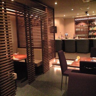 ダイニングバー まんげつ_1