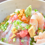 Hakata Shunsai Sengyo Ajito - 味十の海鮮丼