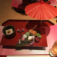 美濃吉 京王新宿店 - 胡麻豆腐 赤こんにゃく などなど