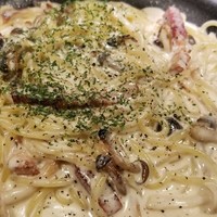 ブルーキッチン 堺筋本町店 - 色々きのこのゴルゴンクリームパスタ ¥900