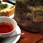 ヒロ コーヒー - アールグレイは３杯分くらいあります