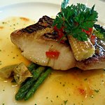 Bistrot Enry. - 本日の魚介料理（フエフキダイ）