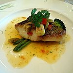 本日の魚介料理（フエフキダイ）