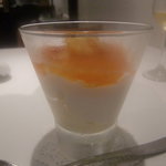 クッチーナ イタリアーナ ガッルーラ - 岐阜県産完熟柿のパフェ