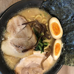 武玄家 - 豚骨SP（醤油） 850円