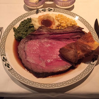 ロウリーズ・ザ・プライムリブ 恵比寿ガーデンプレイス店 - 