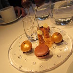 レフェルヴェソンス - おしゃべりのひととき。楽しいですね。