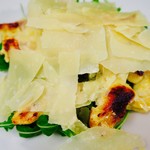 Tomoko Tudini - チキンとチーズのサラダ