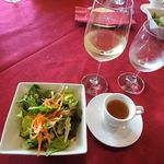 レストラン レジーナ - 食前のワイン（クーポンサービス）、サラダ、スープ　2019.3