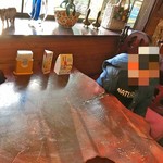 Yaka Kura Miyota Ten - このテーブルが気に入ったけどやめた