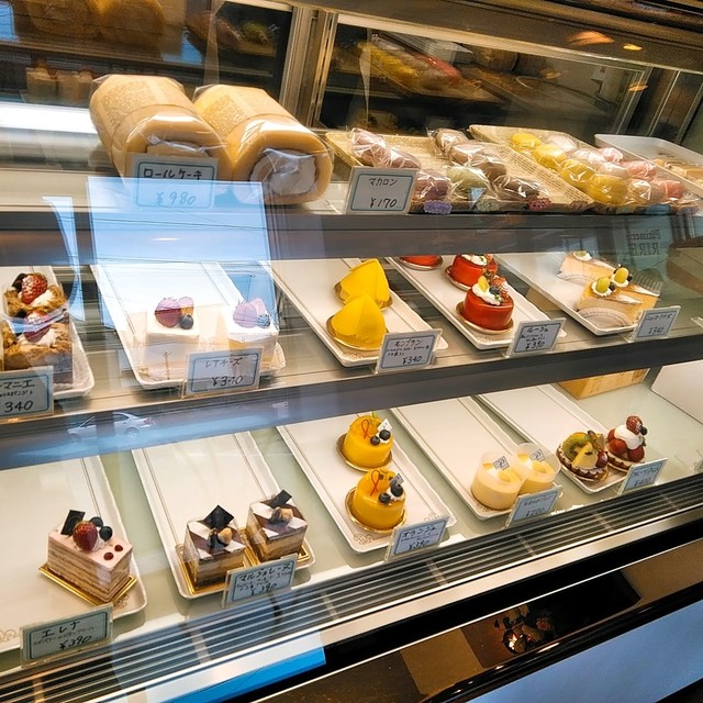 パティスリーリール Patisserie Rire 豊科 ケーキ 食べログ パティスリーリール Patisserie Rire 豊科 ケーキ 食べログ