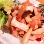Nagano Prefecture King Oyster Mushrooms and Bacon Stir-fried in Butter and Soy Sauce