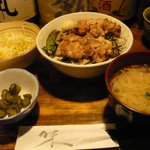 Hyou Tan - 焼き鳥丼定食